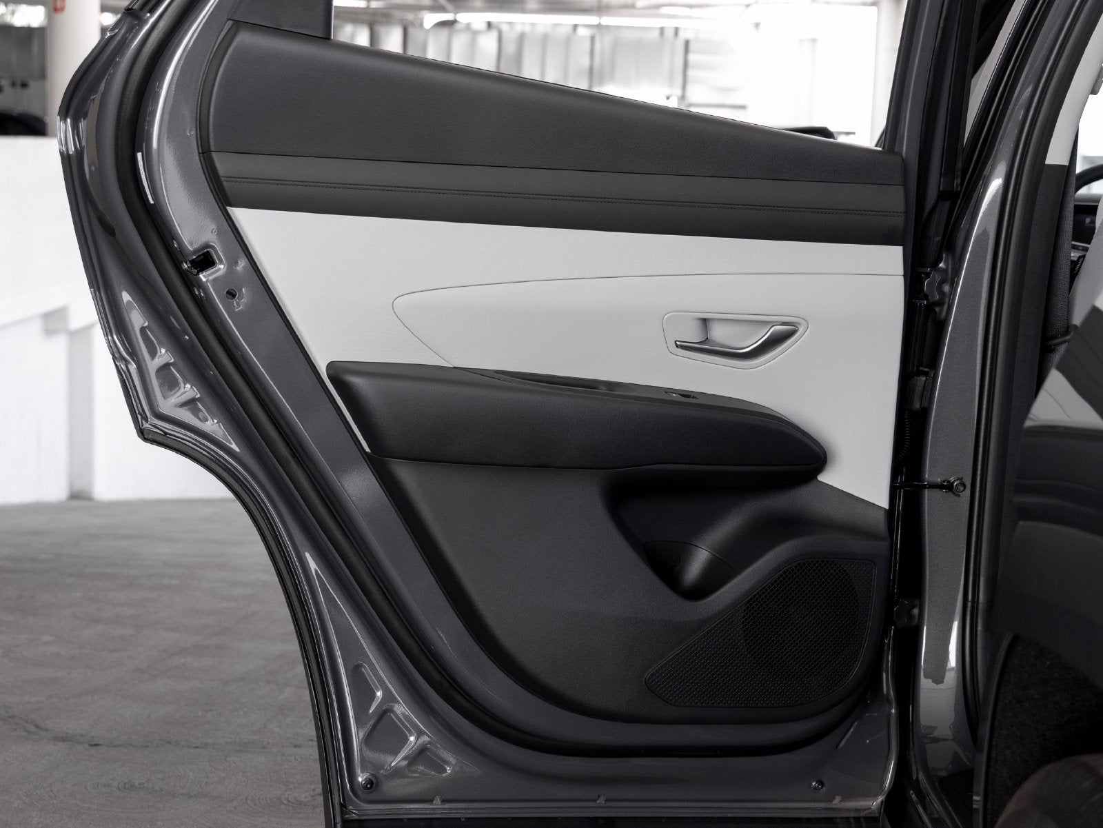 2026 Hyundai TUCSON HYBRID SE