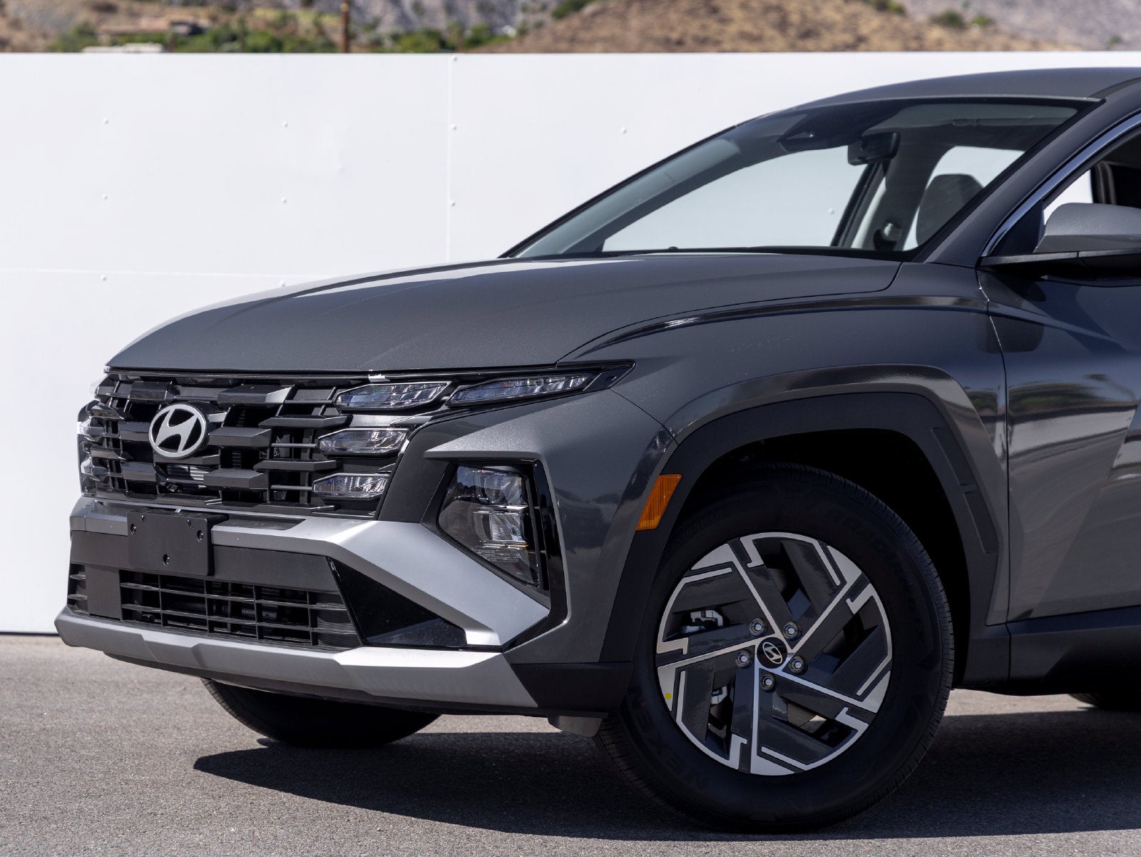 2026 Hyundai TUCSON HYBRID SE