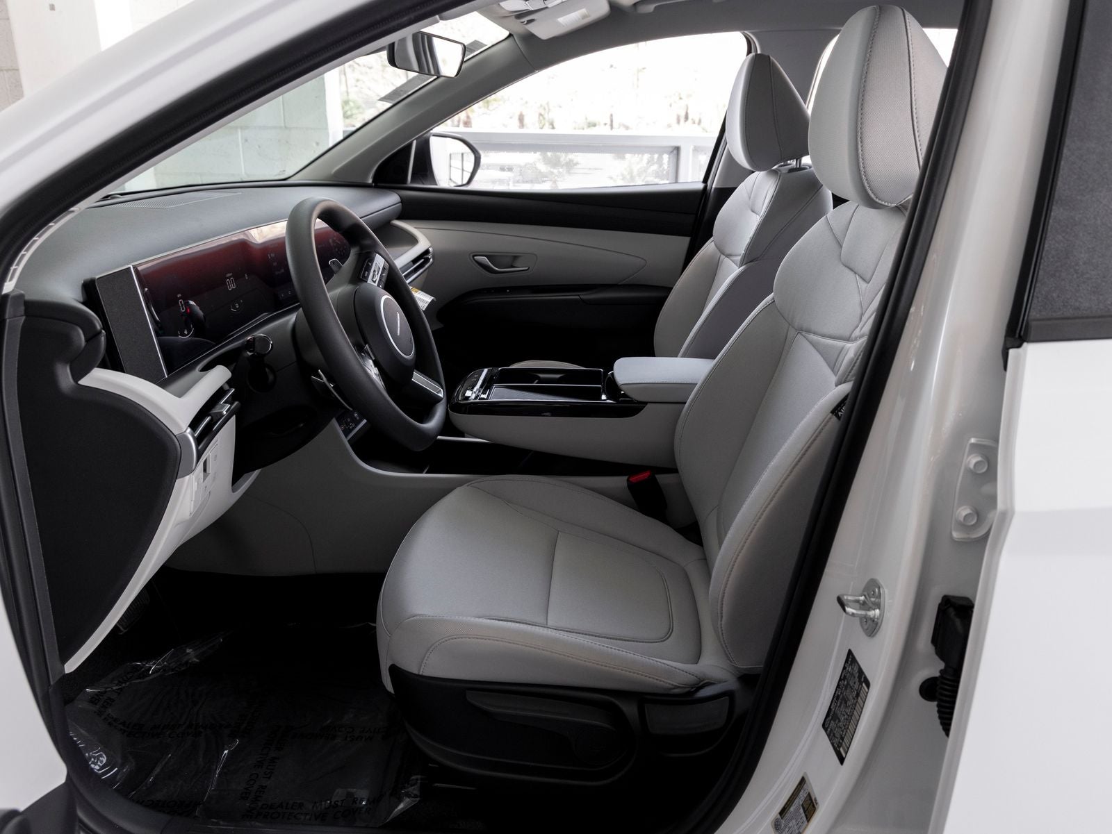 2026 Hyundai TUCSON HYBRID SE