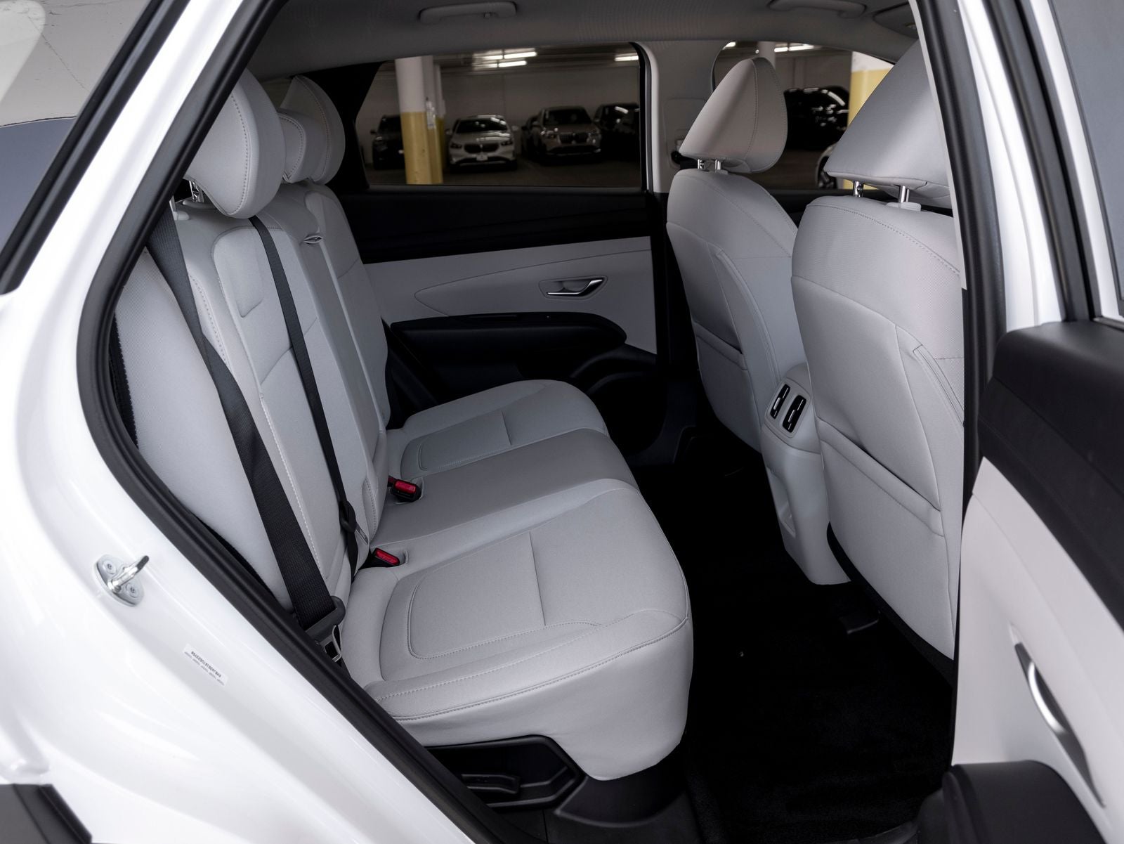 2026 Hyundai TUCSON HYBRID SE