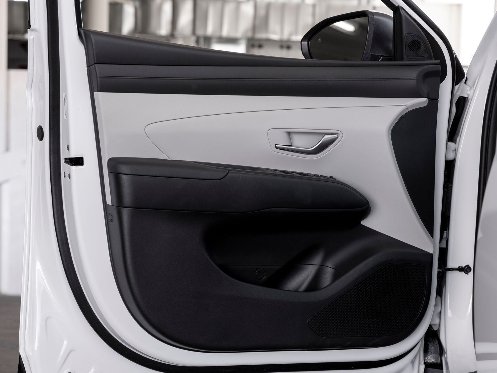 2026 Hyundai TUCSON HYBRID SE