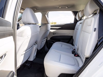 2026 Hyundai TUCSON HYBRID SE