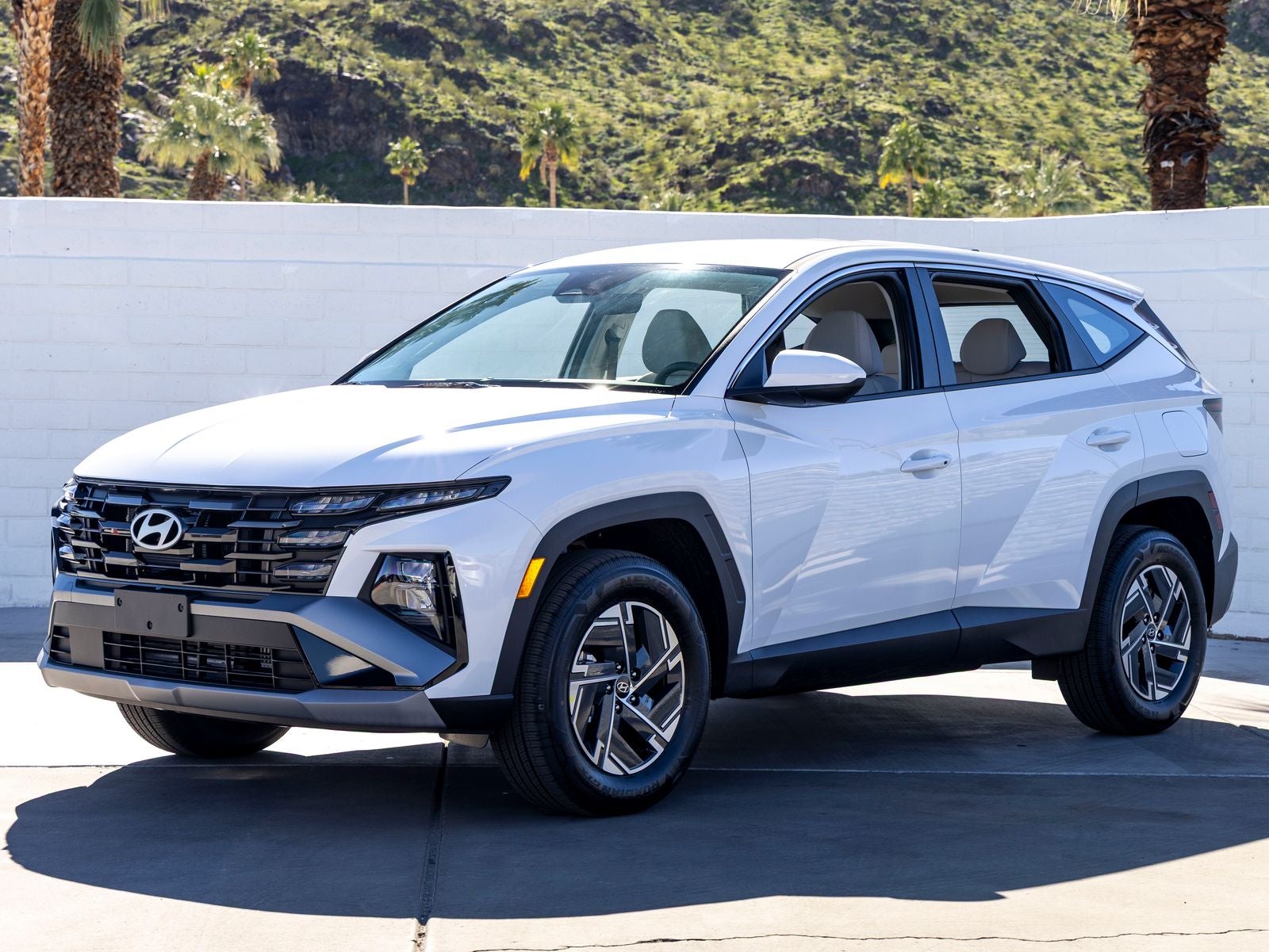 2026 Hyundai TUCSON HYBRID Blue