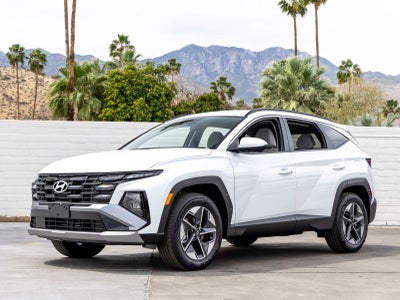 2026 Hyundai TUCSON HYBRID SEL