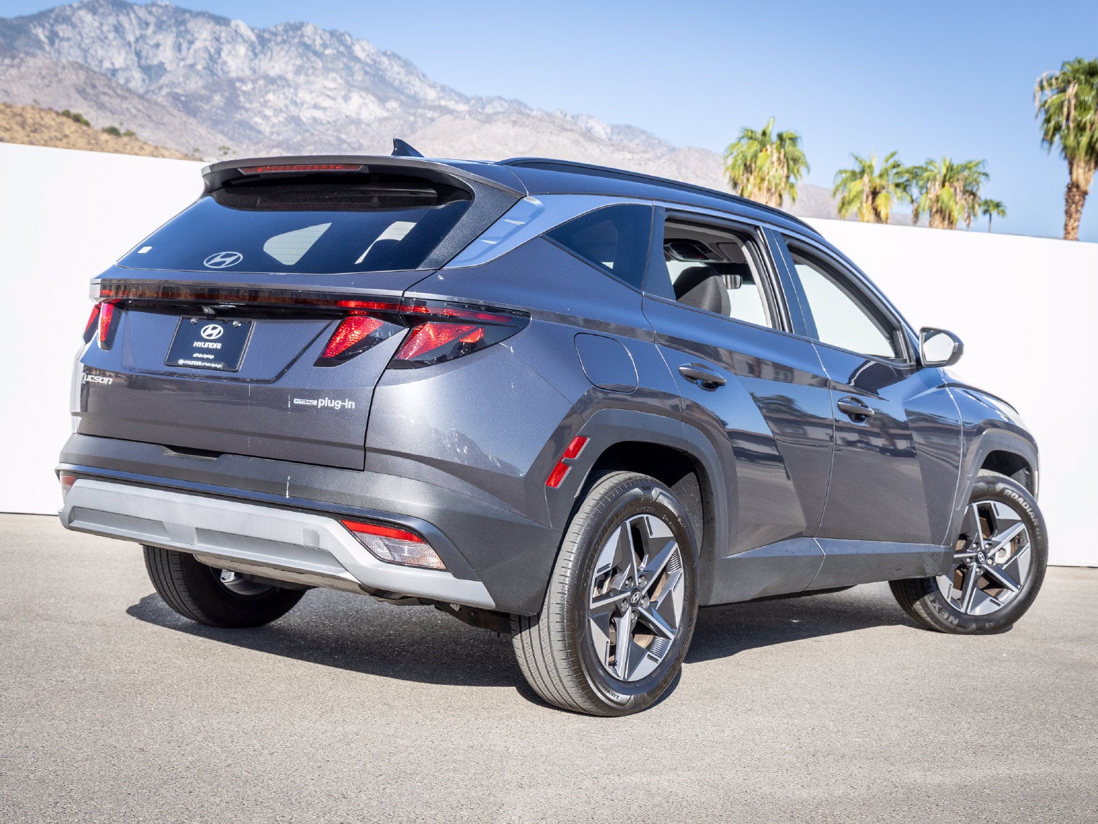 2025 Hyundai TUCSON PLUG-IN HYBRID SEL
