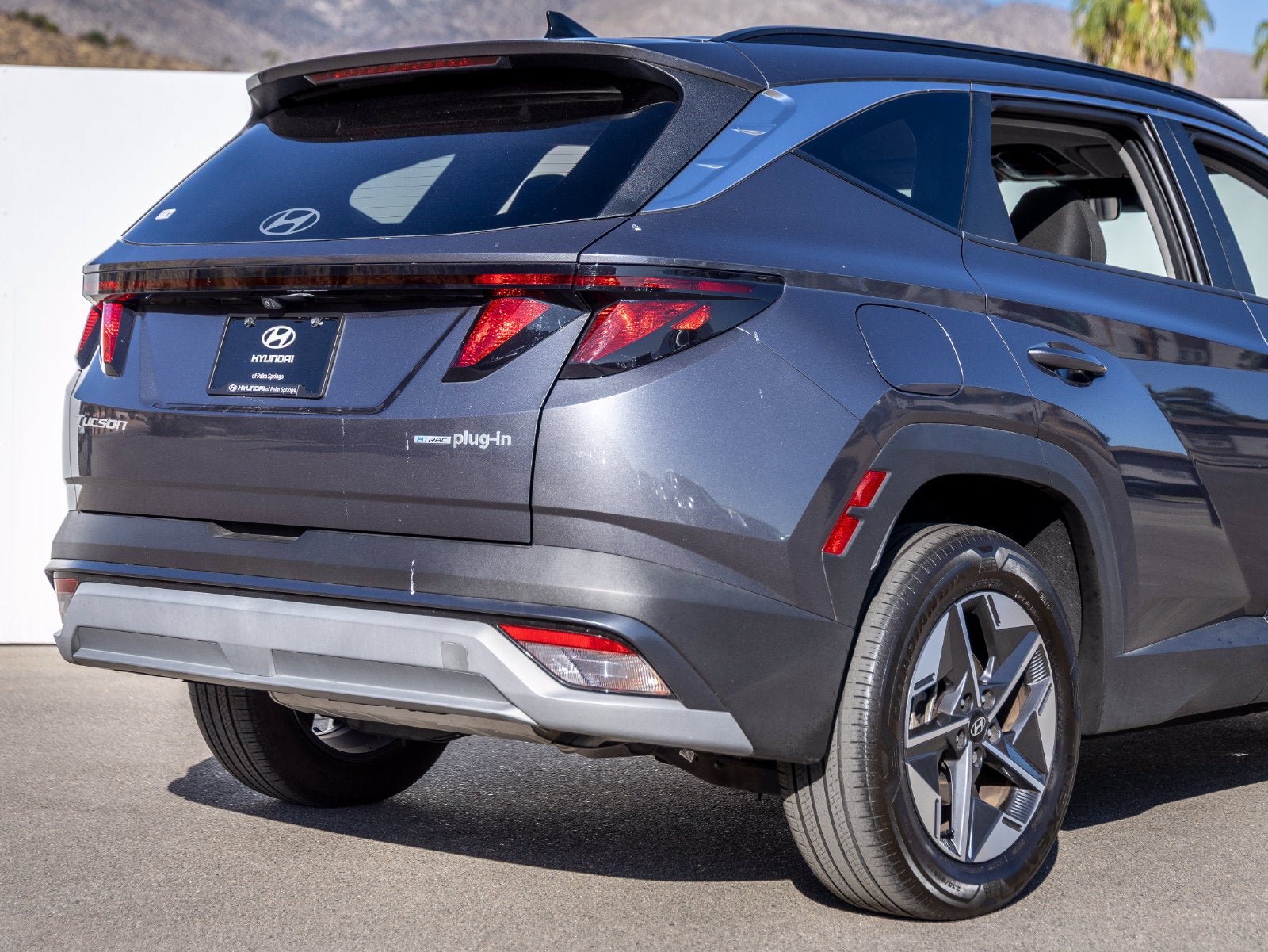 2025 Hyundai TUCSON PLUG-IN HYBRID SEL