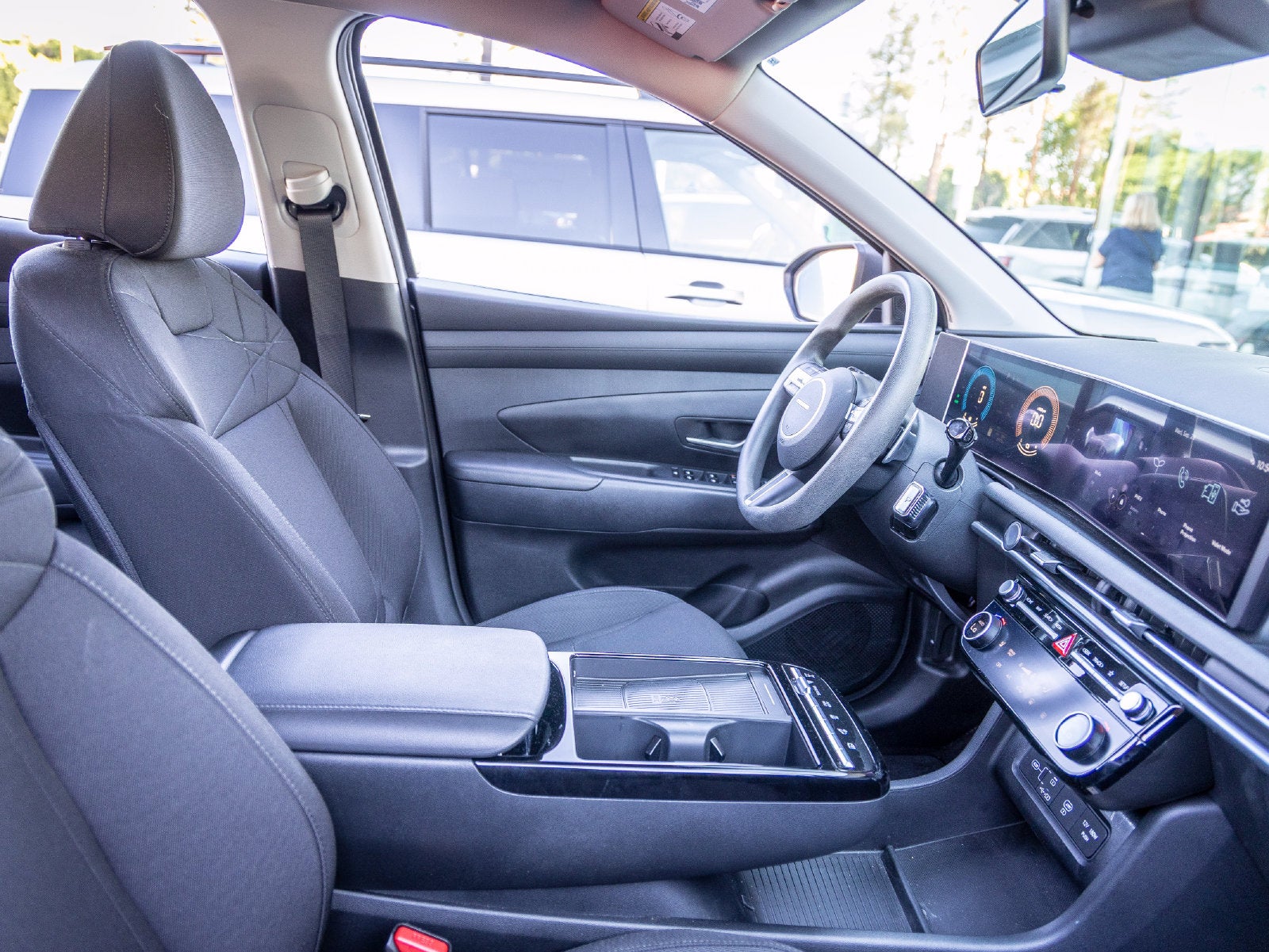 2025 Hyundai TUCSON PLUG-IN HYBRID SEL
