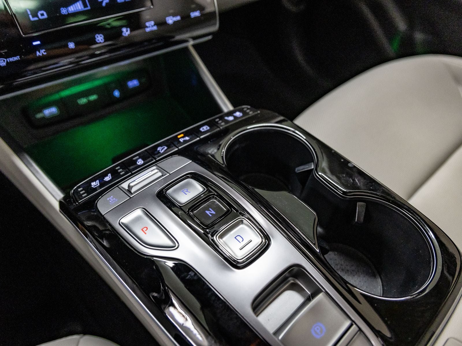 2023 Hyundai TUCSON HYBRID Limited