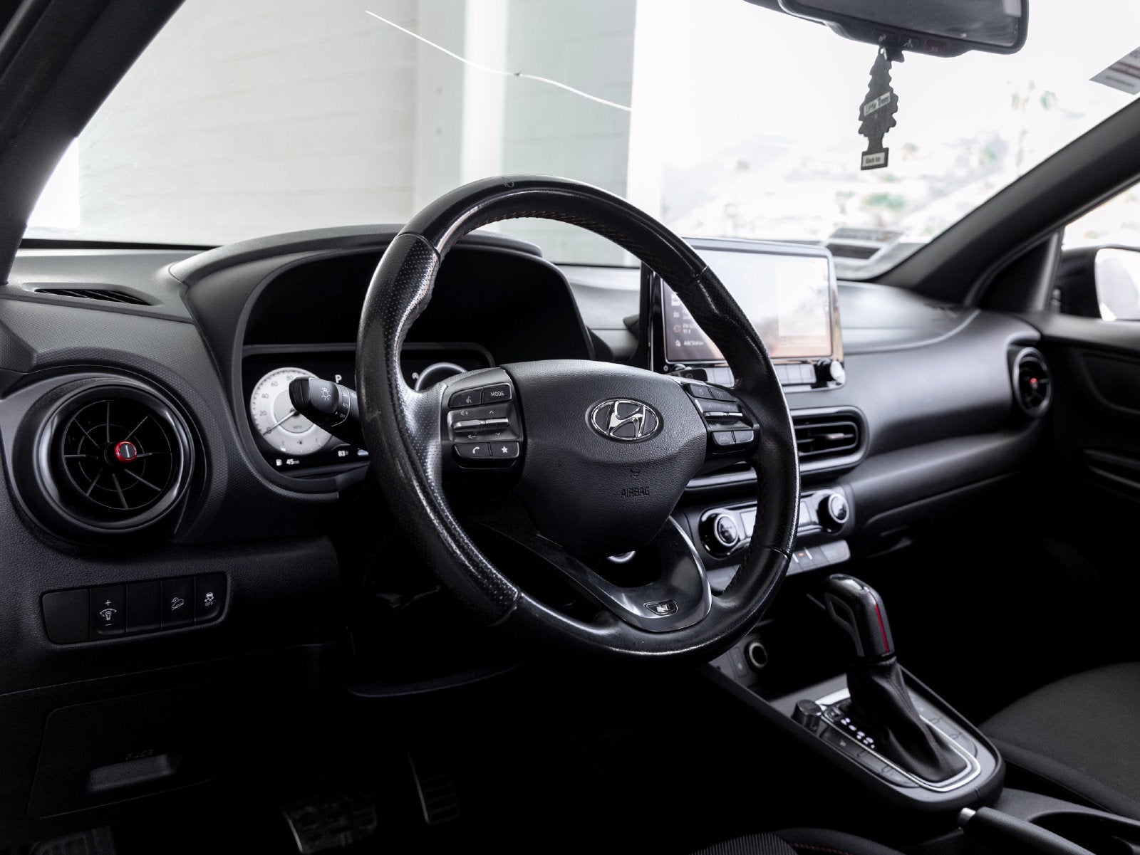 2023 Hyundai Kona N Line - Photo 13