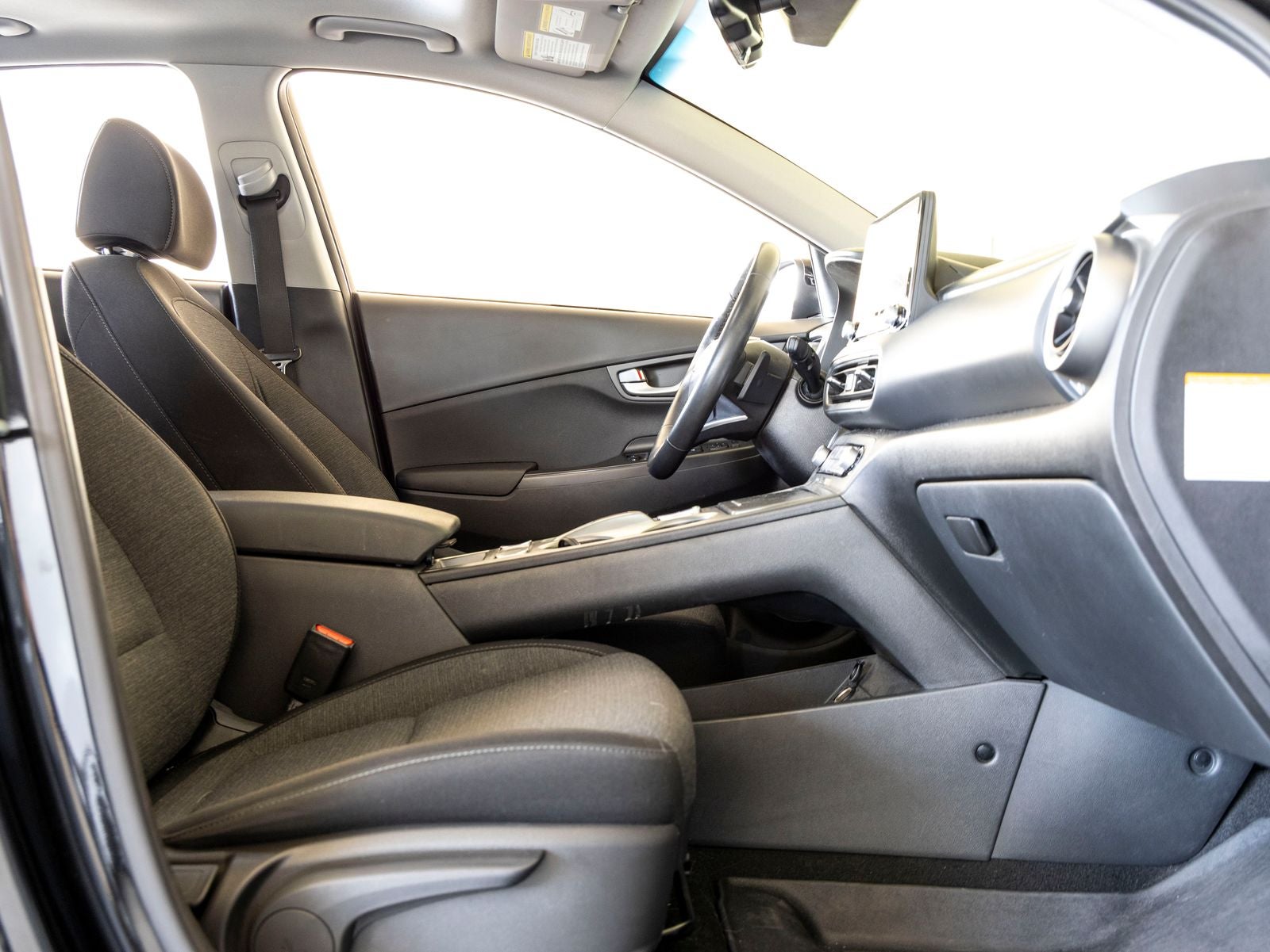 2023 Hyundai KONA ELECTRIC SEL