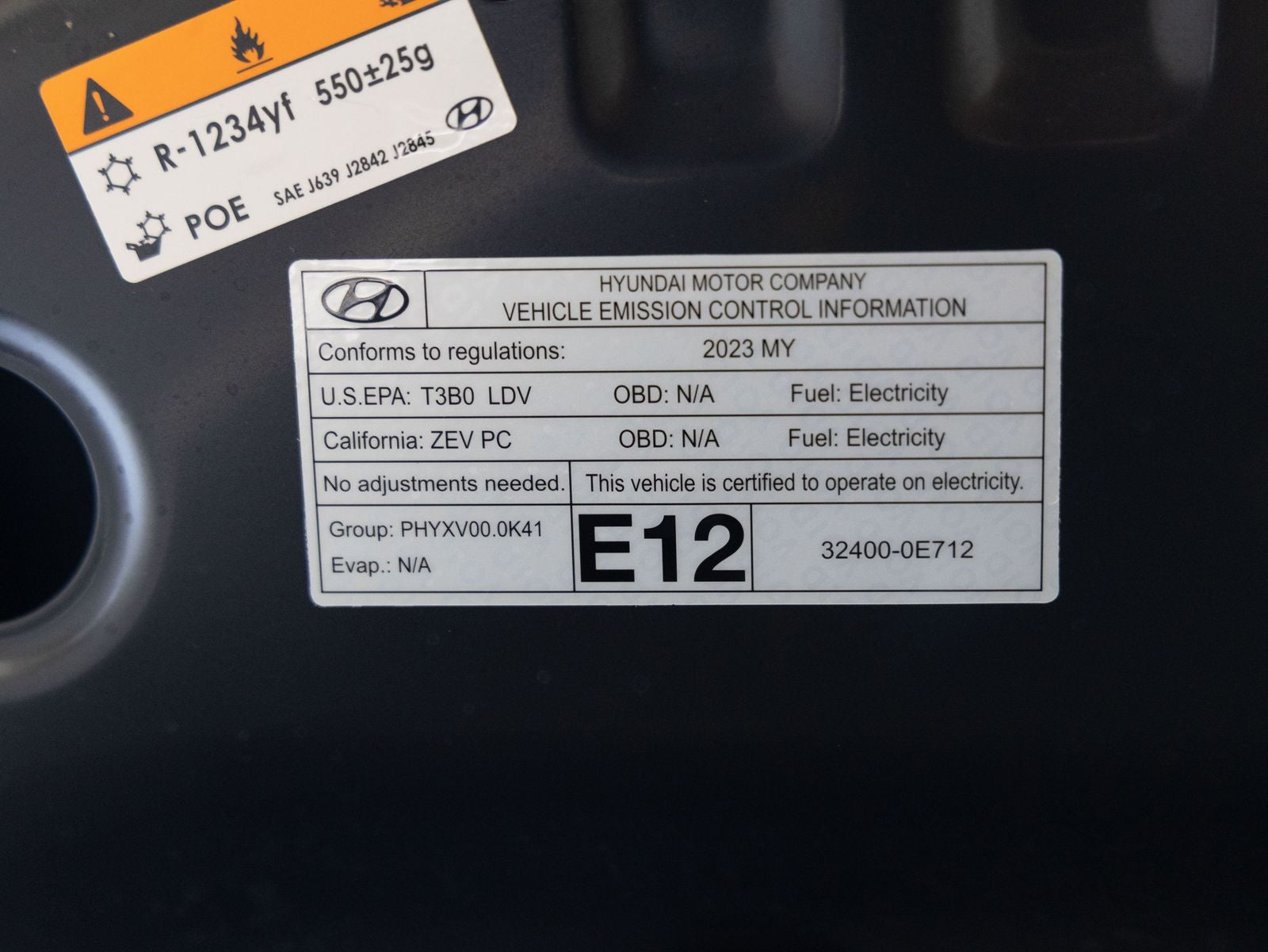 2023 Hyundai KONA ELECTRIC SEL