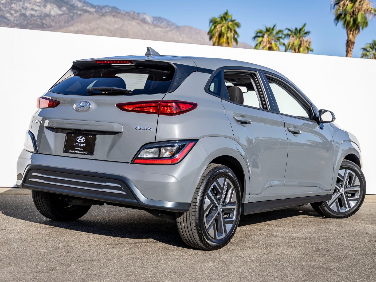 2023 Hyundai KONA ELECTRIC SEL