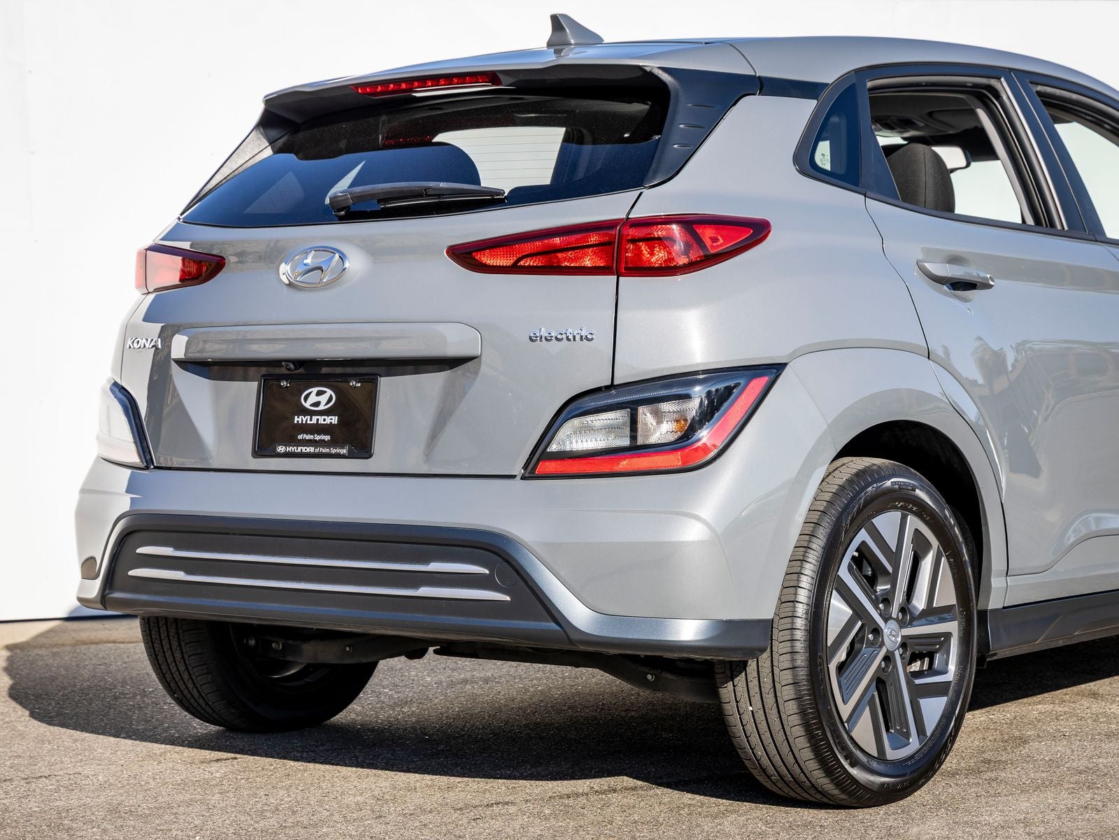 2023 Hyundai KONA ELECTRIC SEL