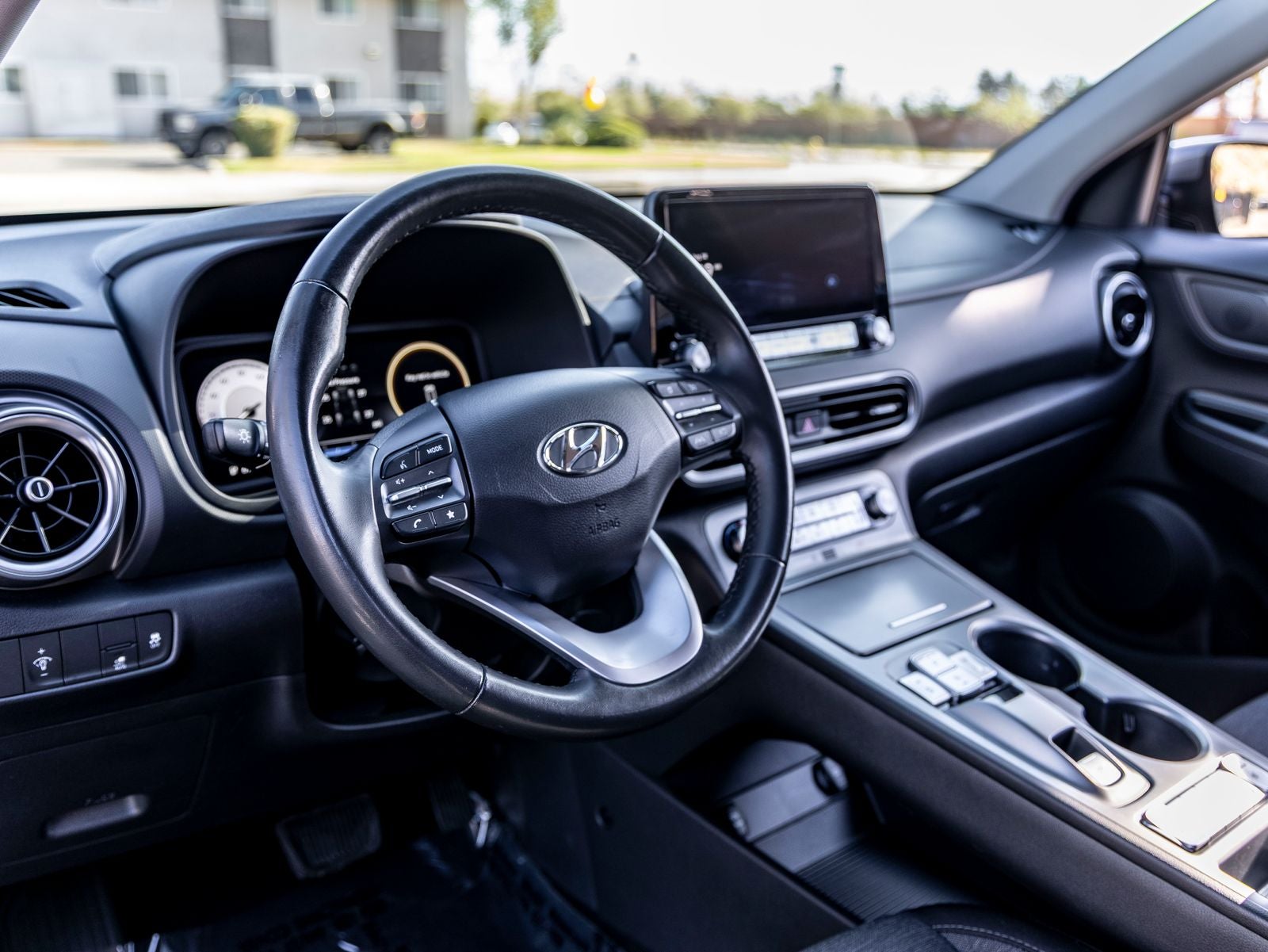 2023 Hyundai KONA ELECTRIC SEL