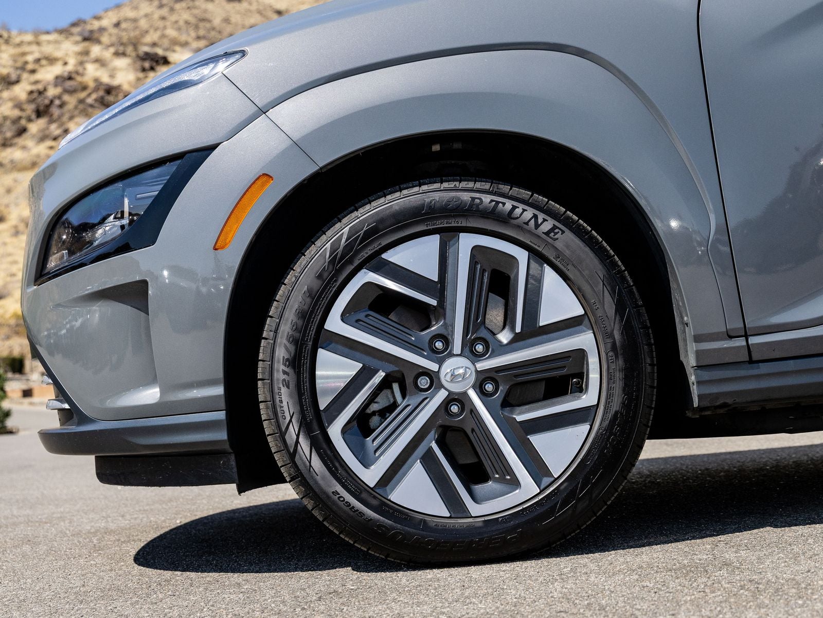 2023 Hyundai KONA ELECTRIC SEL