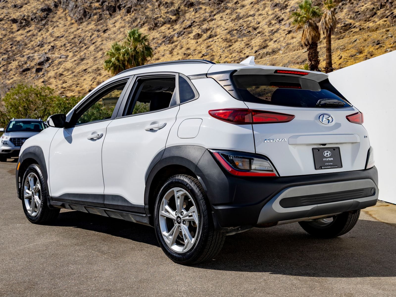 2022 Hyundai KONA SEL