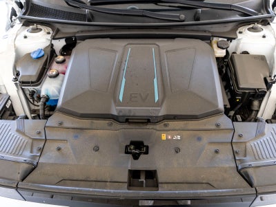 2024 Hyundai IONIQ 5 SE