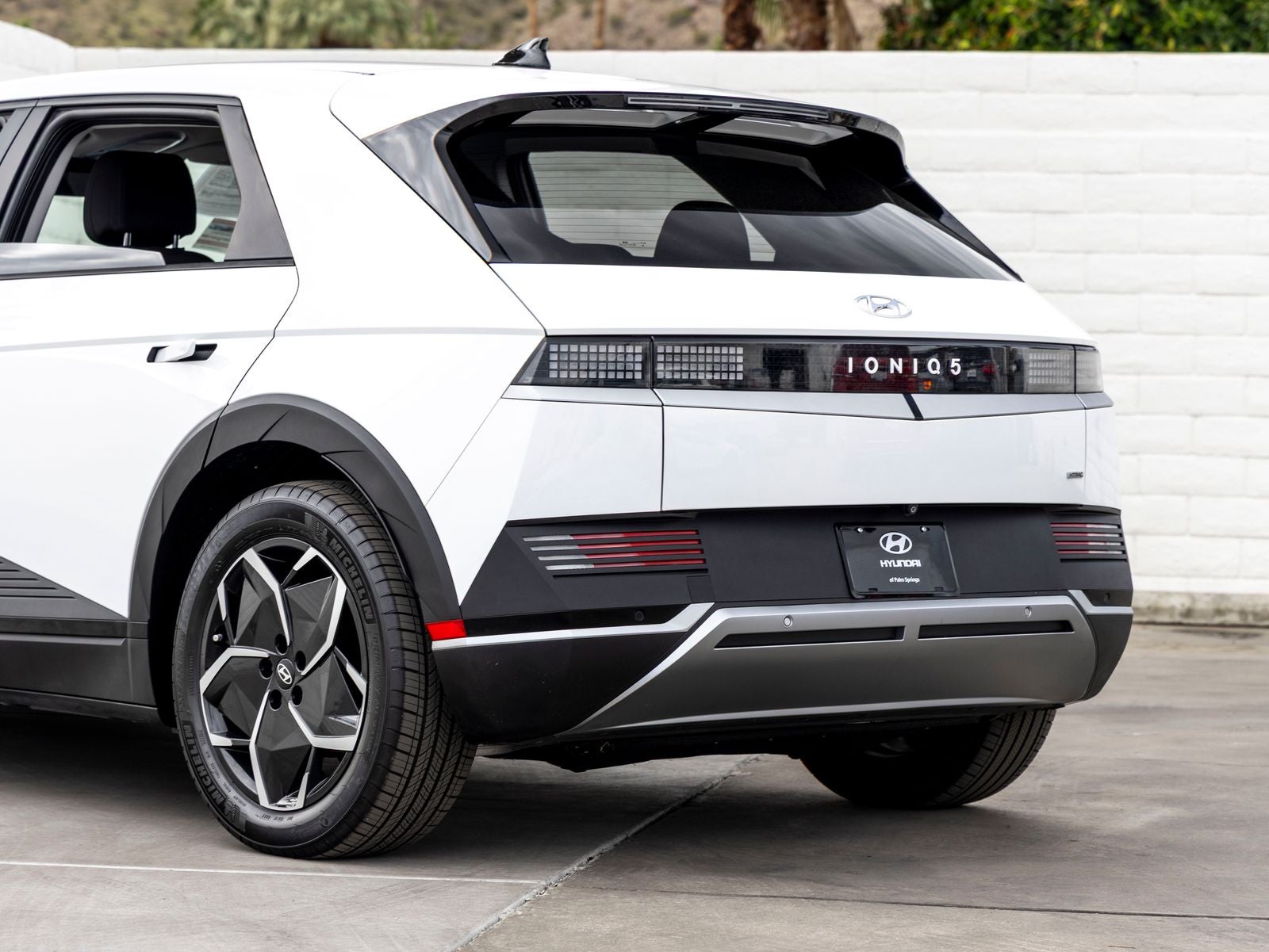 2022 Hyundai IONIQ 5 SE