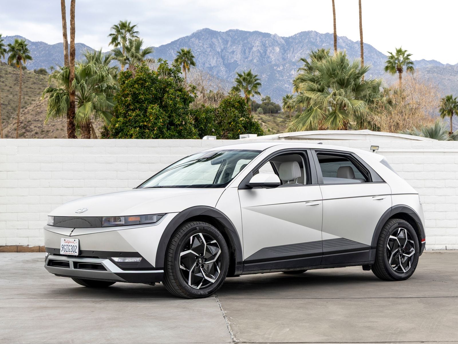 2023 Hyundai IONIQ 5 SEL