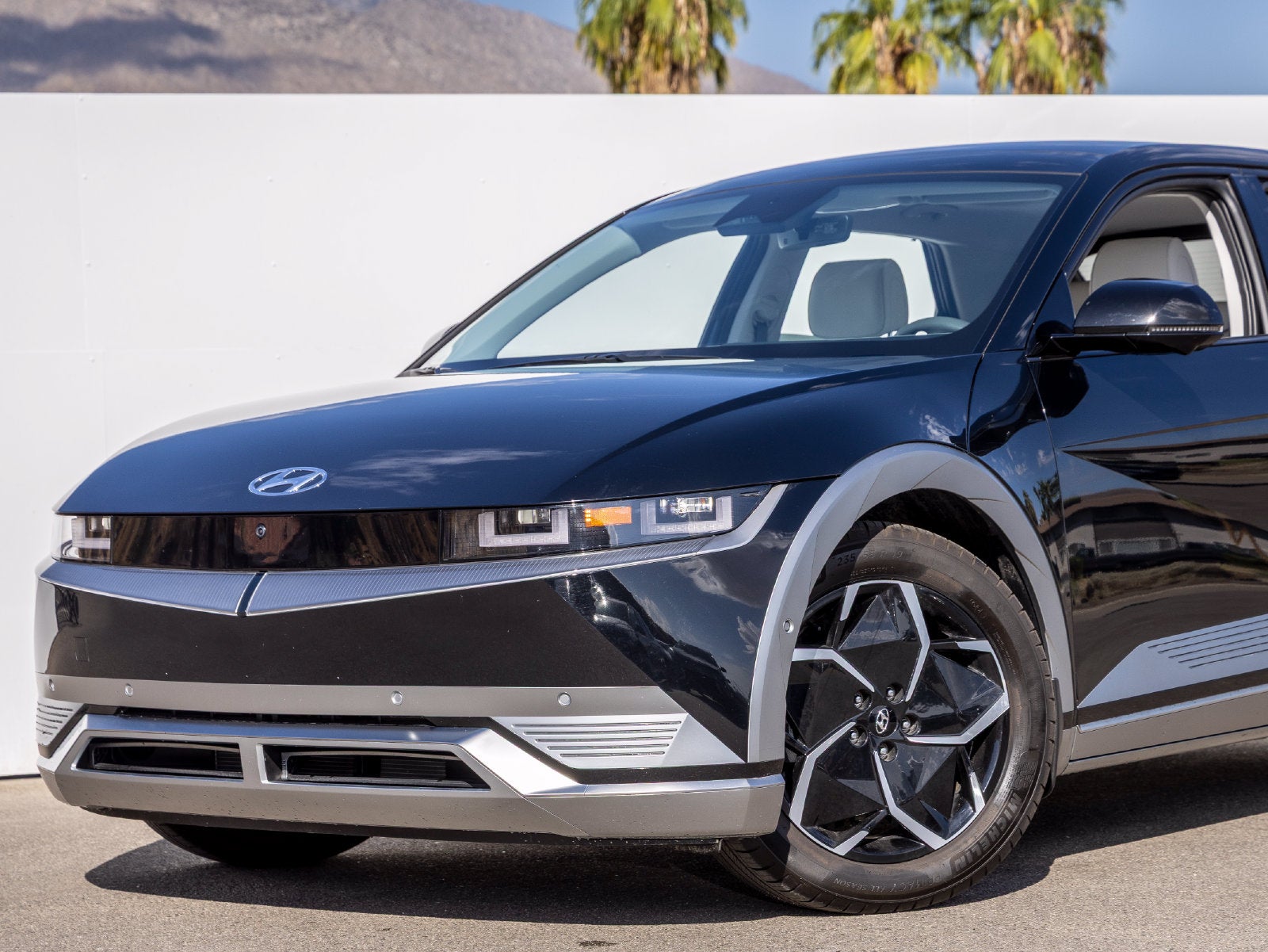 Certified 2023 Hyundai IONIQ 5 Limited with VIN KM8KR4AE8PU189608 for sale in Palm Springs, CA