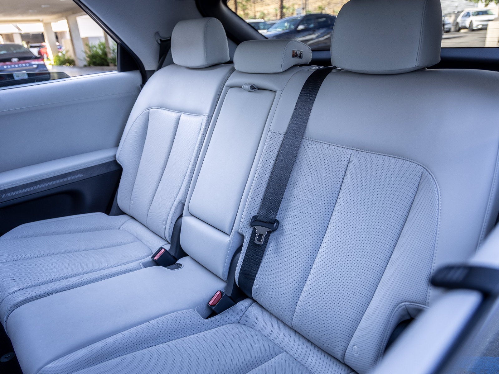 2023 Hyundai IONIQ 5 Limited - Photo 27