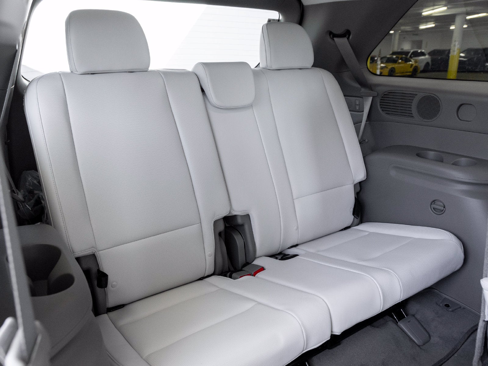 2027 Hyundai PALISADE HYBRID SEL 7 Passenger