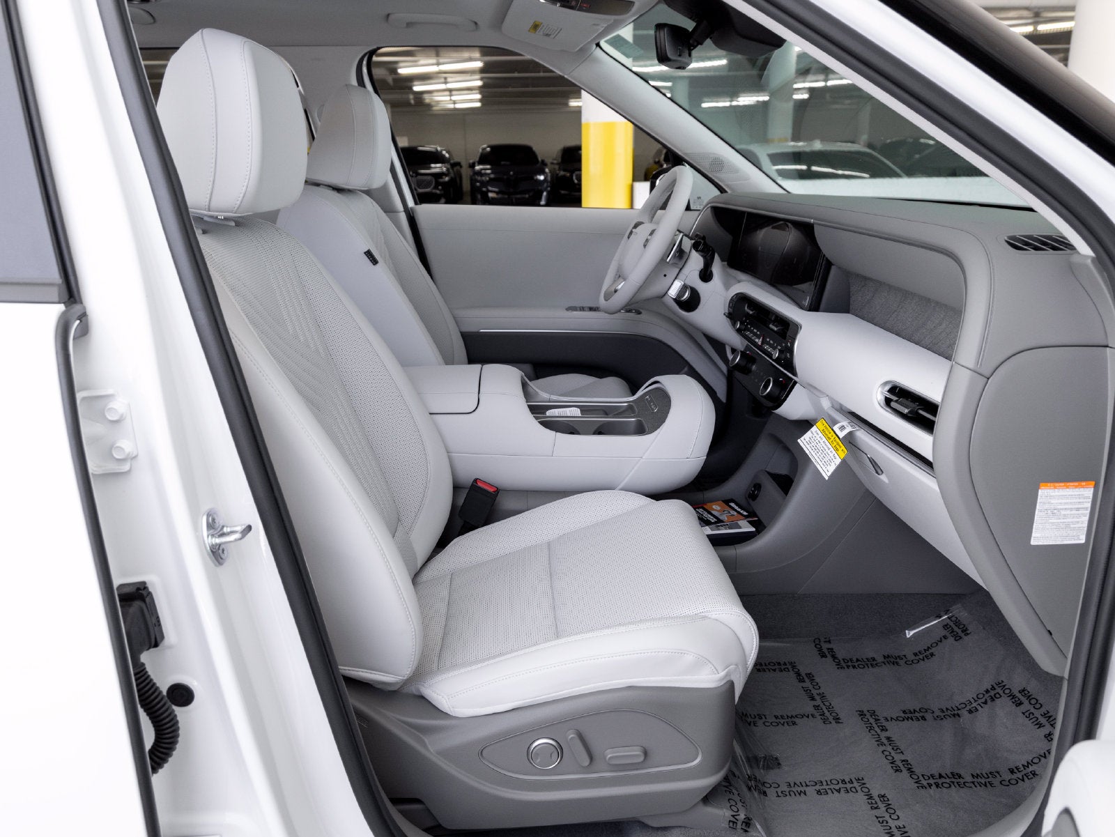 2027 Hyundai PALISADE HYBRID SEL 7 Passenger