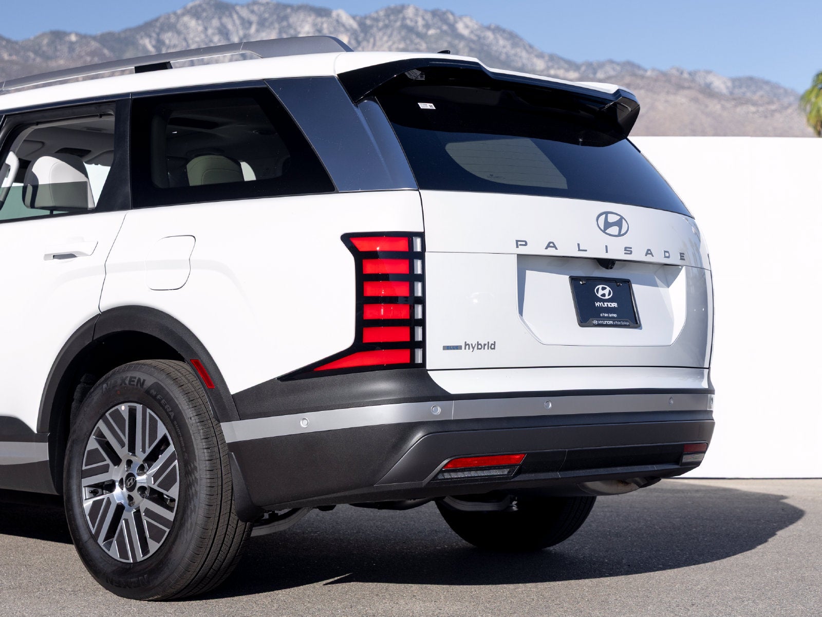 2027 Hyundai PALISADE HYBRID SEL 7 Passenger