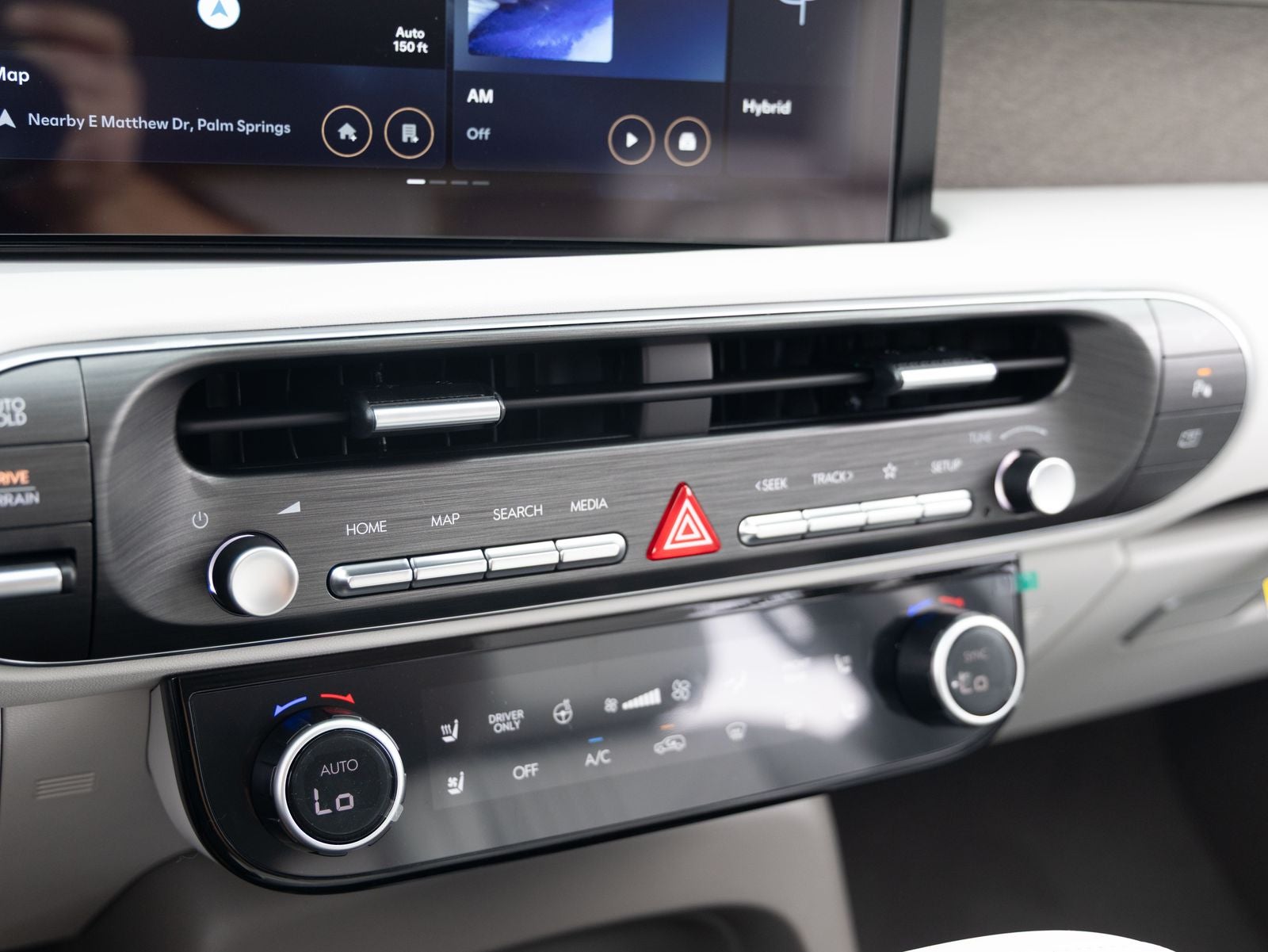 2026 Hyundai PALISADE HYBRID SEL Premium 8 Passenger