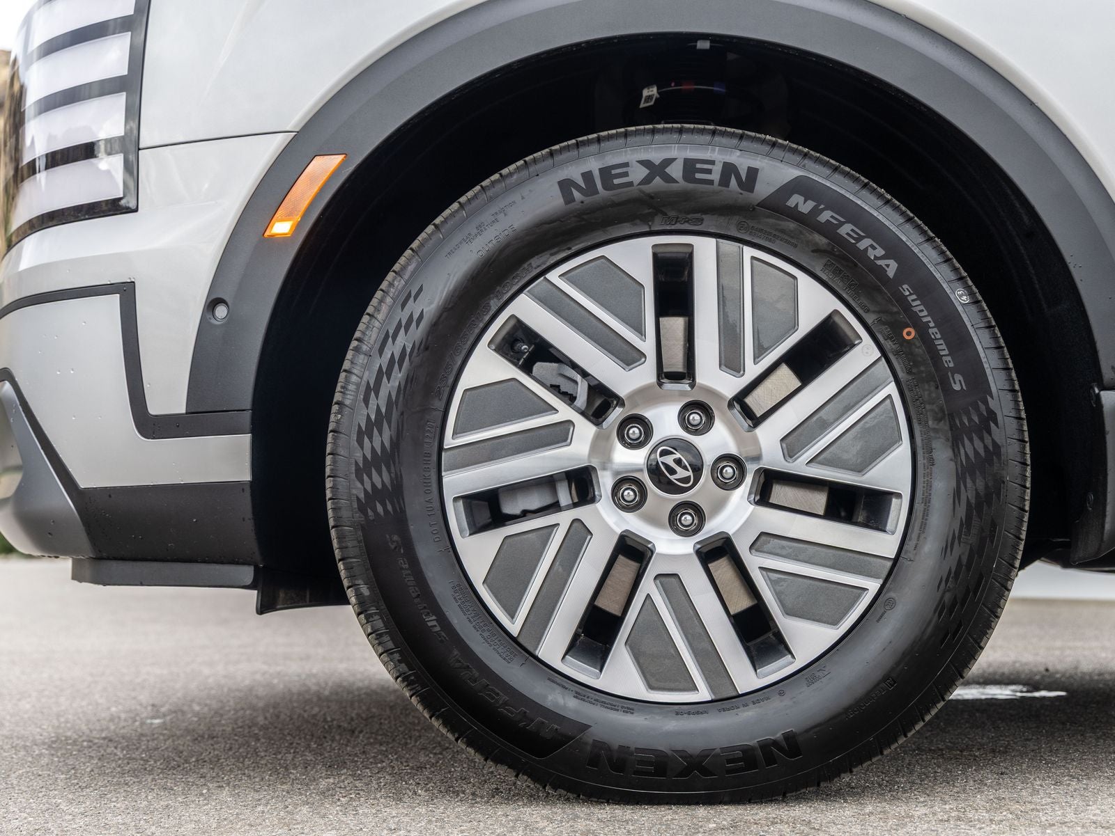 2026 Hyundai PALISADE HYBRID SEL Premium 8 Passenger