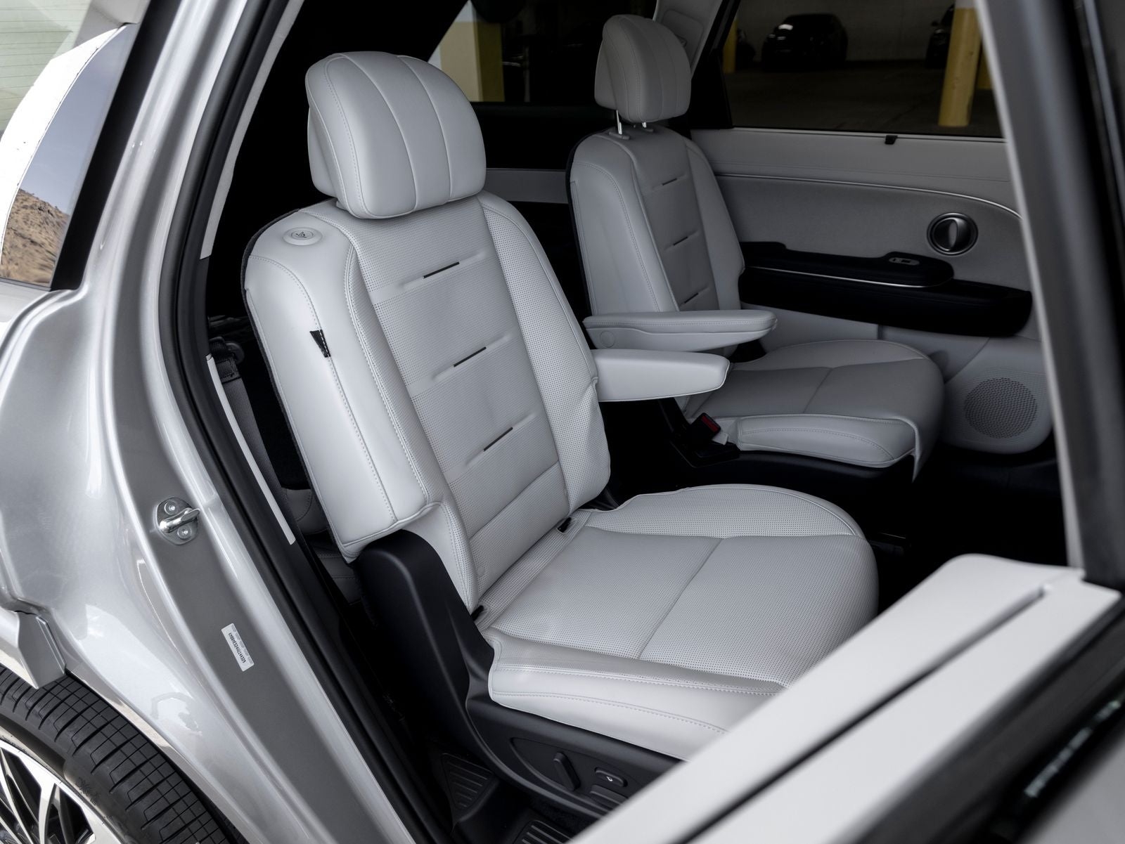 2027 Hyundai PALISADE SEL 7 Passenger