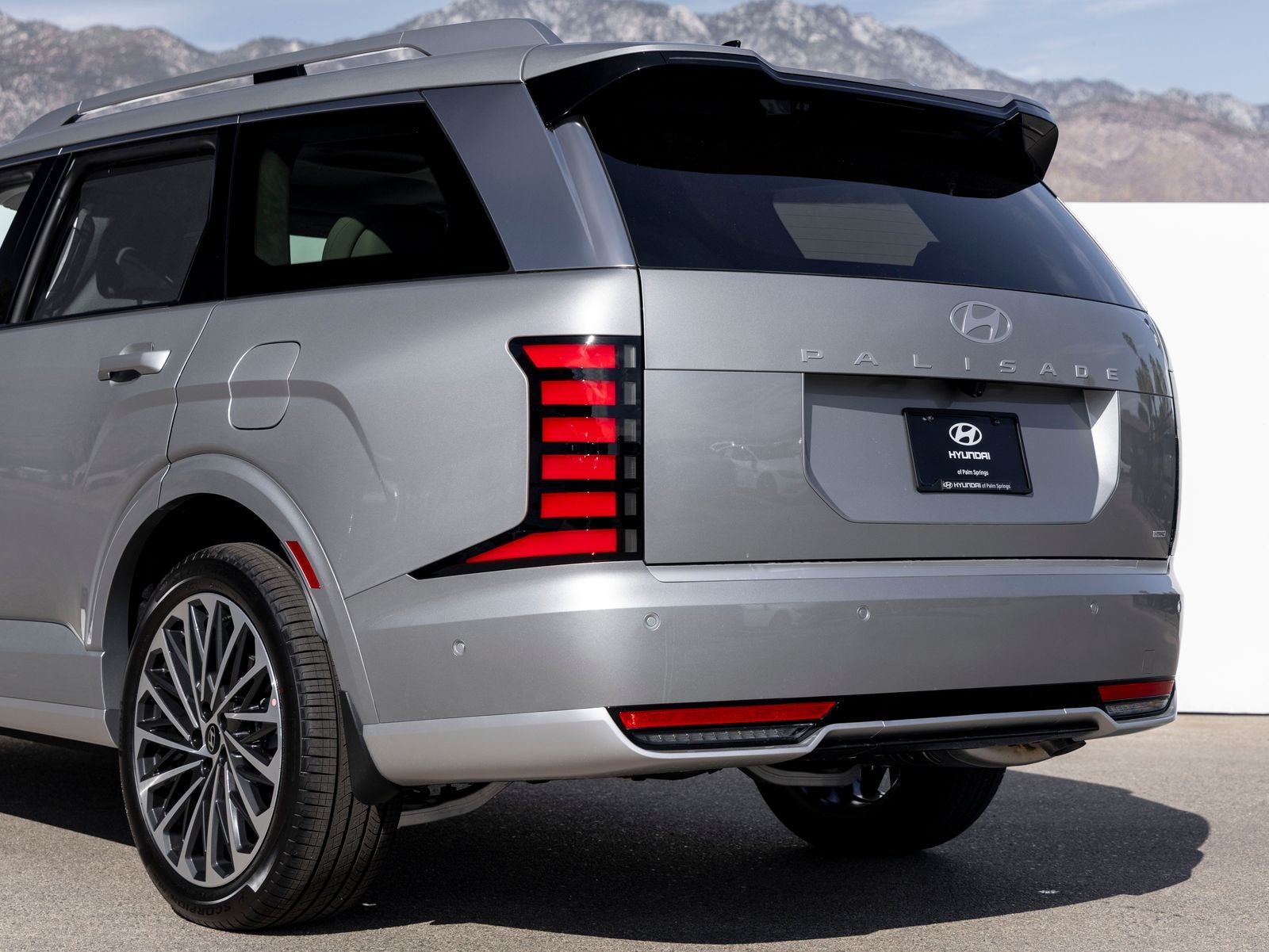 2027 Hyundai PALISADE SEL 7 Passenger