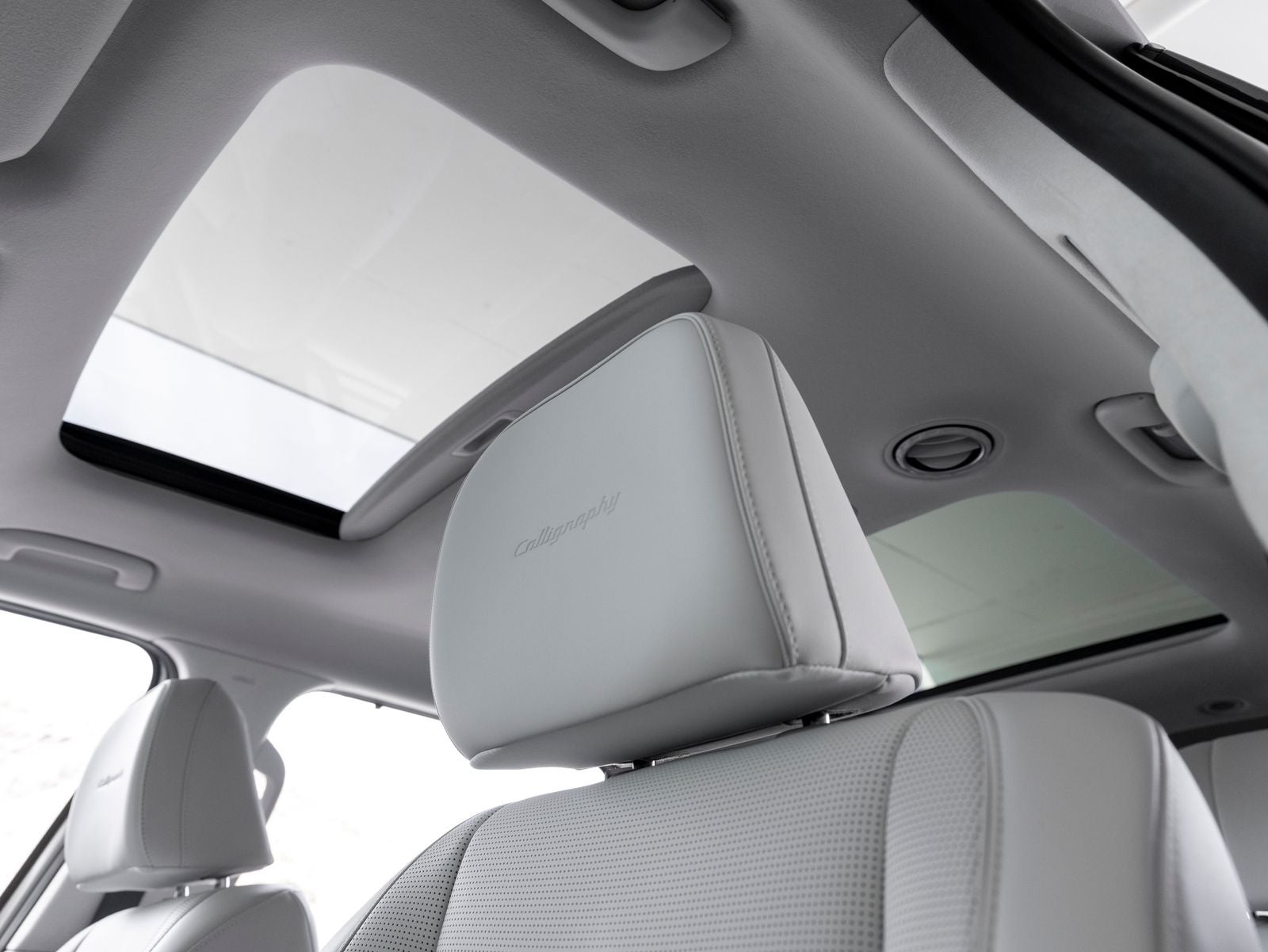 2027 Hyundai PALISADE SEL 7 Passenger