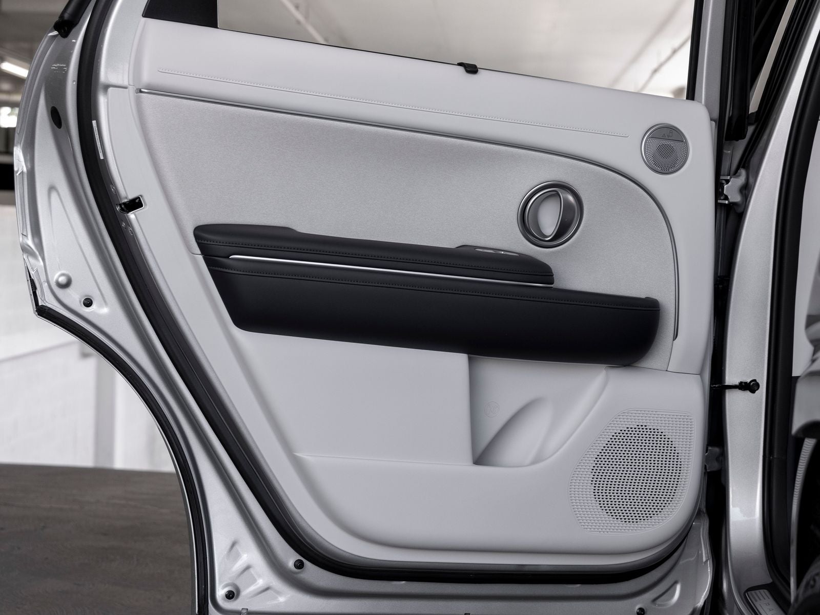 2027 Hyundai PALISADE SEL 7 Passenger