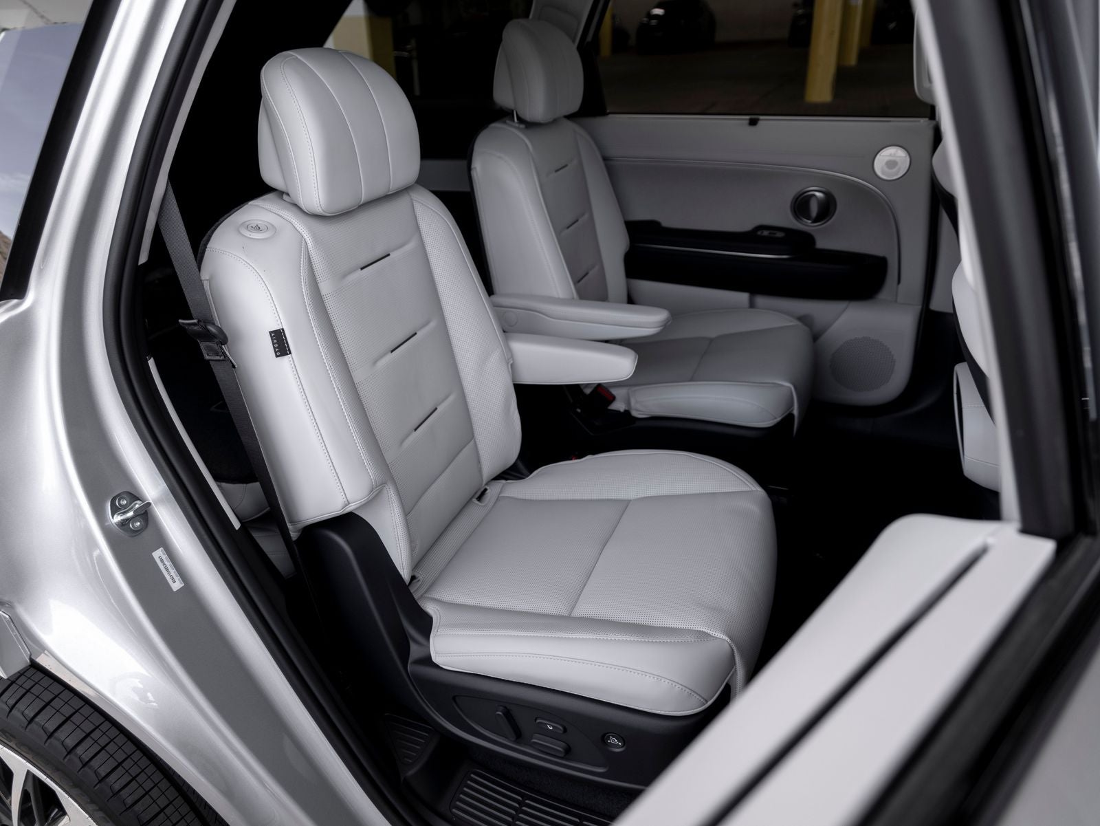 2027 Hyundai PALISADE SEL 7 Passenger