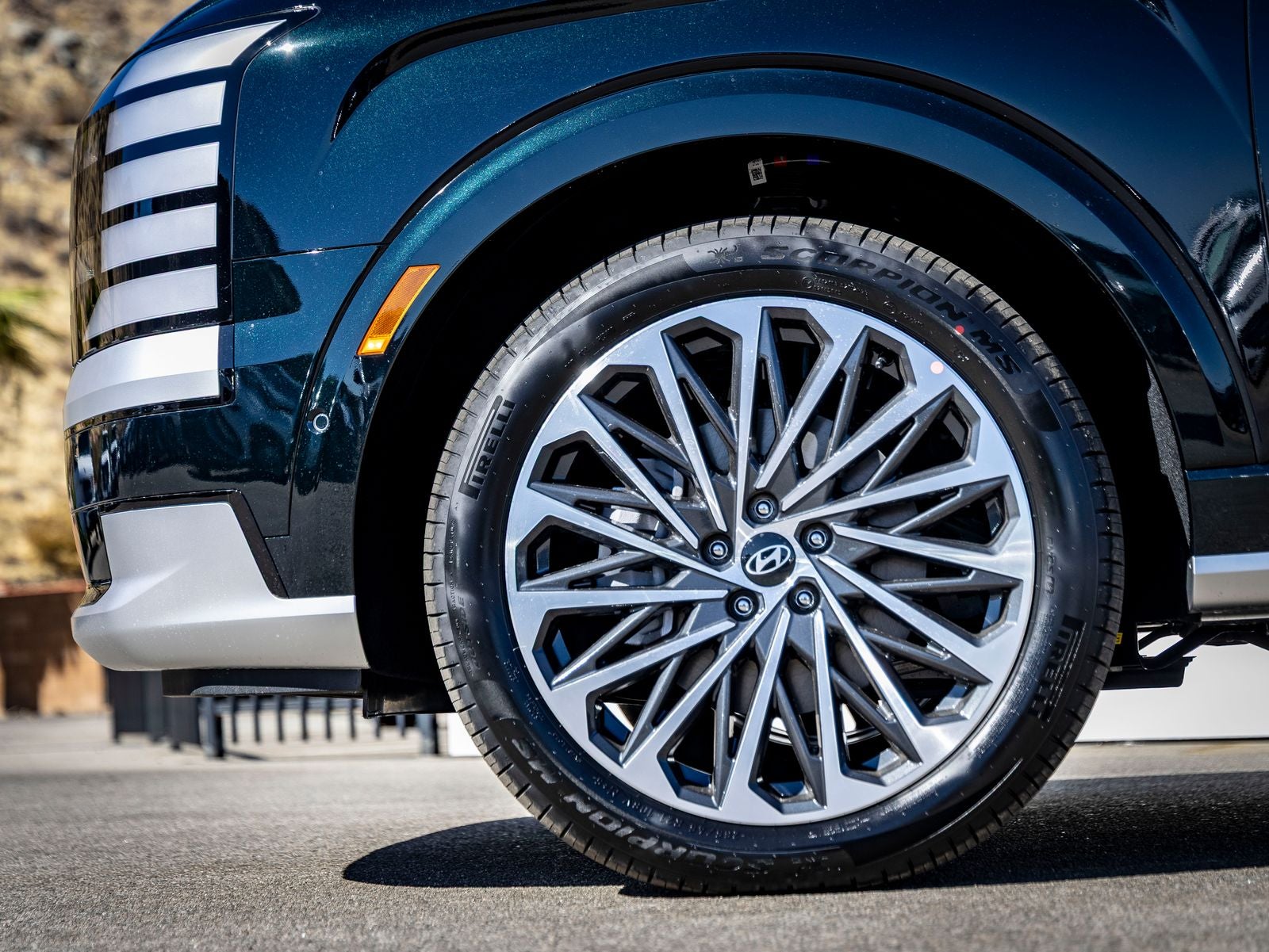 2027 Hyundai PALISADE HYBRID Calligraphy