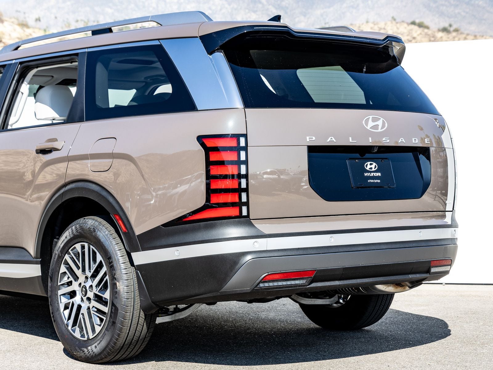 2026 Hyundai PALISADE SEL Premium 8 Passenger