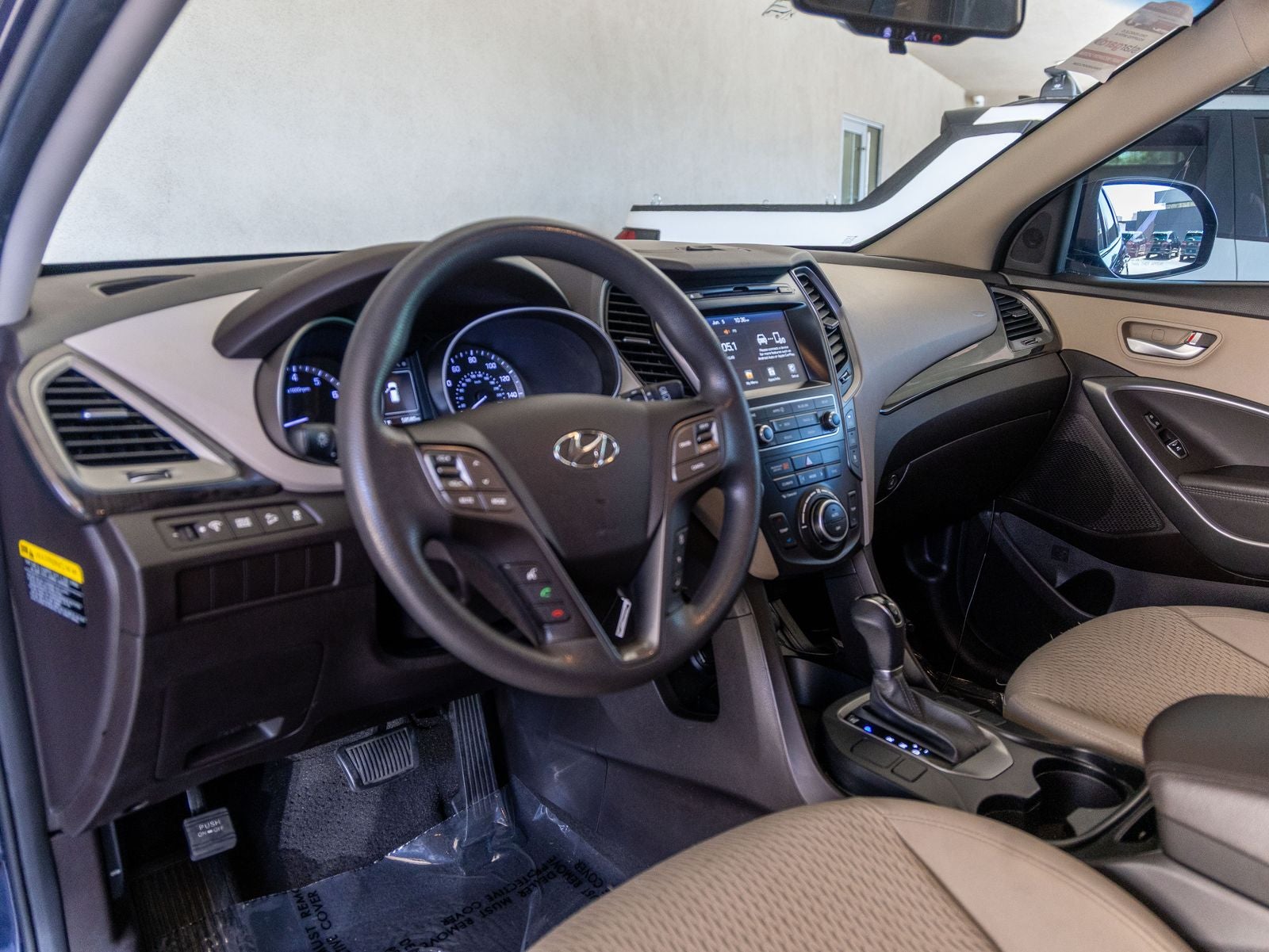 2018 Hyundai SANTA FE SE