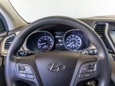2018 Hyundai SANTA FE SE