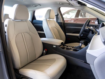 2026 Hyundai SONATA SE