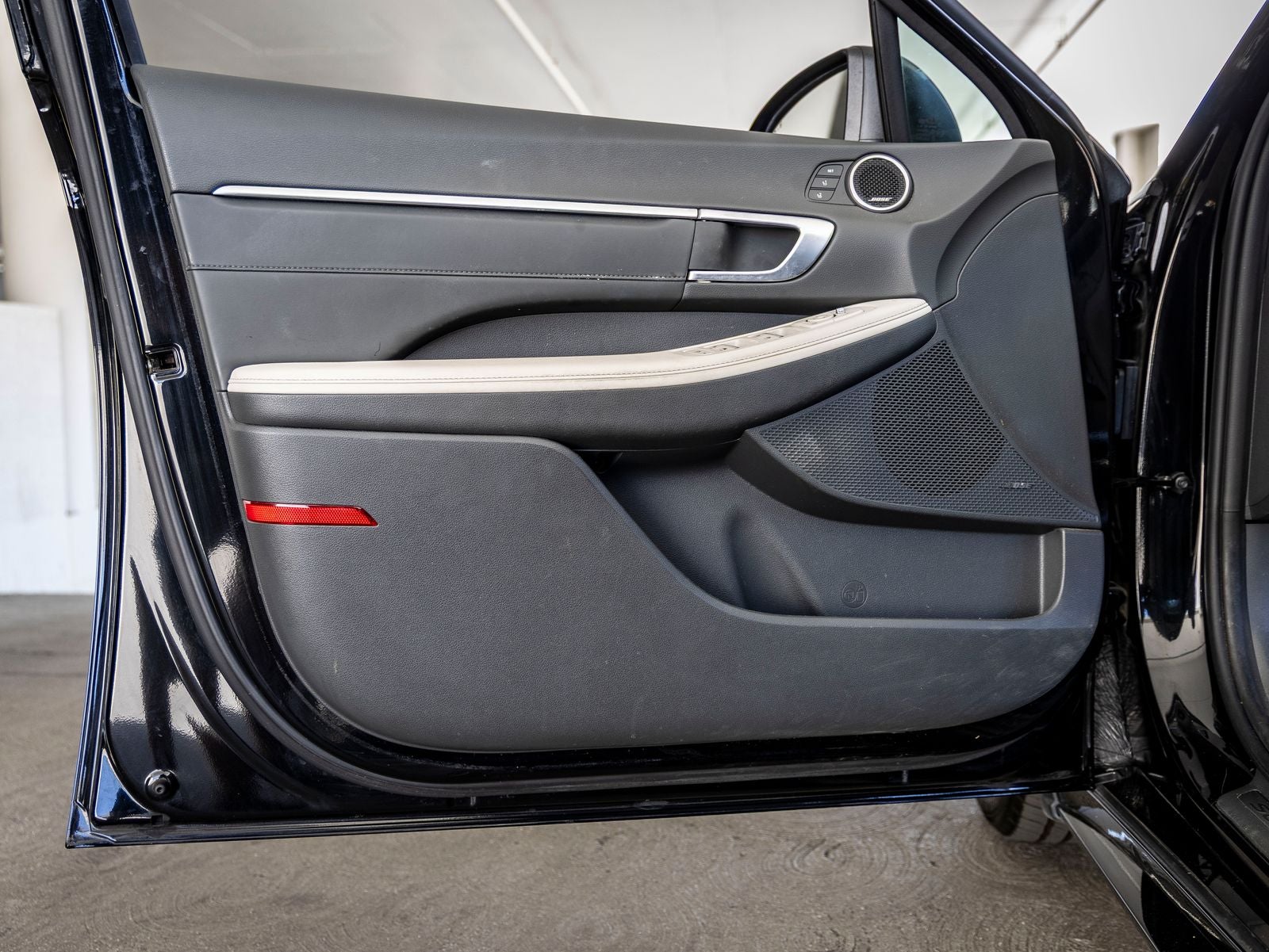 2021 Hyundai SONATA HYBRID Limited