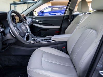 2021 Hyundai SONATA HYBRID Limited