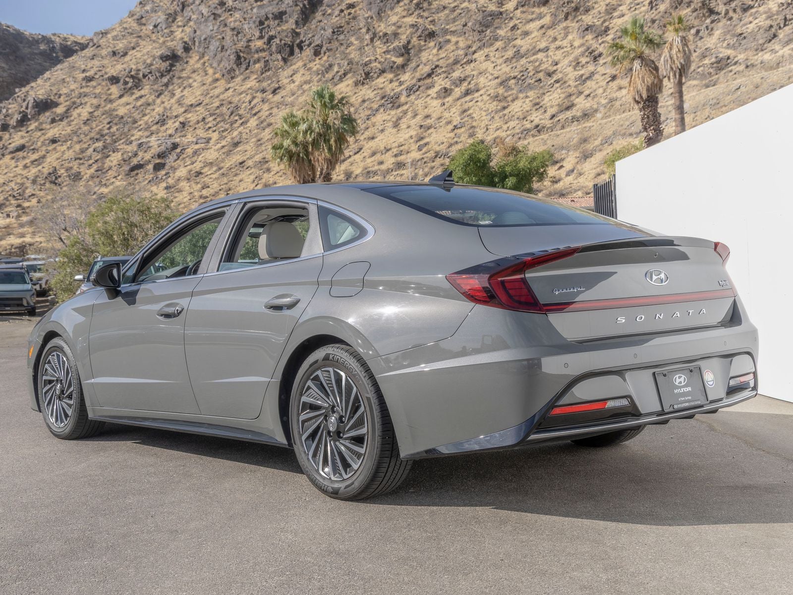 2021 Hyundai SONATA HYBRID Limited