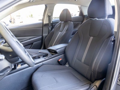 2023 Hyundai ELANTRA SE