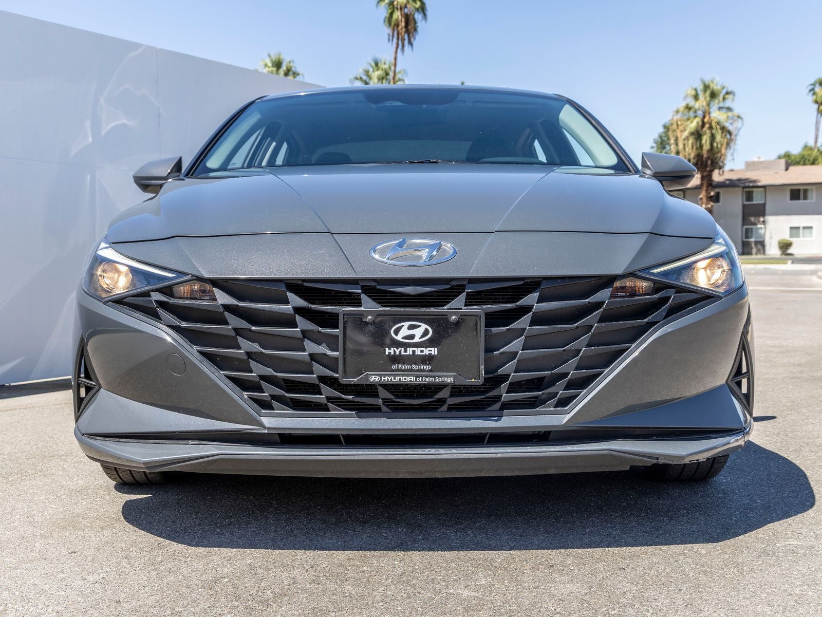 2023 Hyundai ELANTRA SE