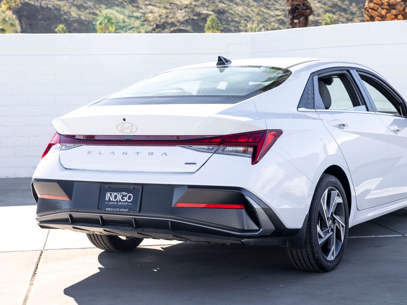 2025 Hyundai ELANTRA HYBRID Limited