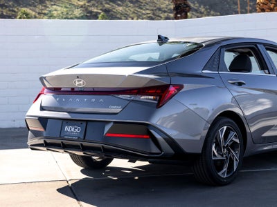 2025 Hyundai ELANTRA Limited