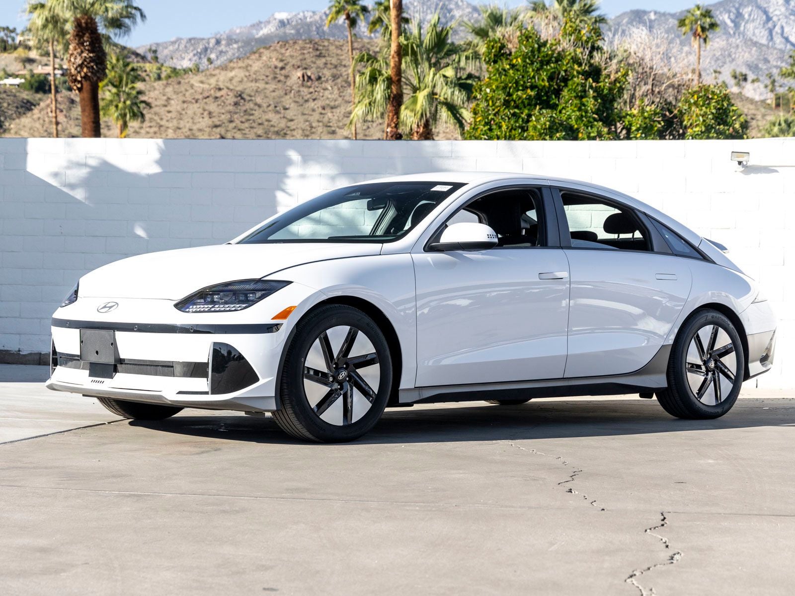 2025 Hyundai IONIQ 6 SE