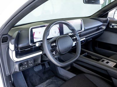 2025 Hyundai IONIQ 6 SE