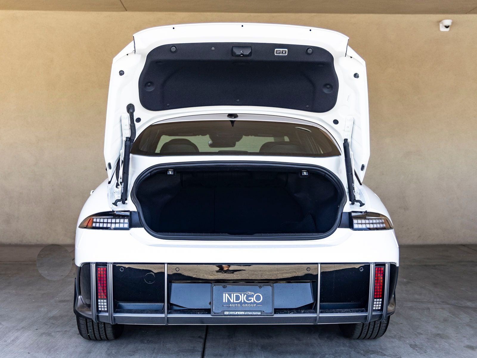 2025 Hyundai IONIQ 6 SE